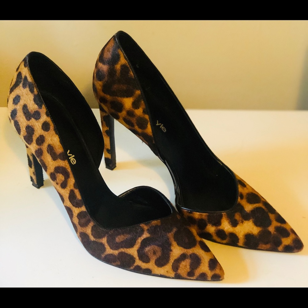 Nine West Instyle D’orsay leopard print heels